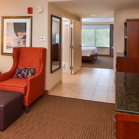 Hilton Garden Inn White Marsh Exterior photo