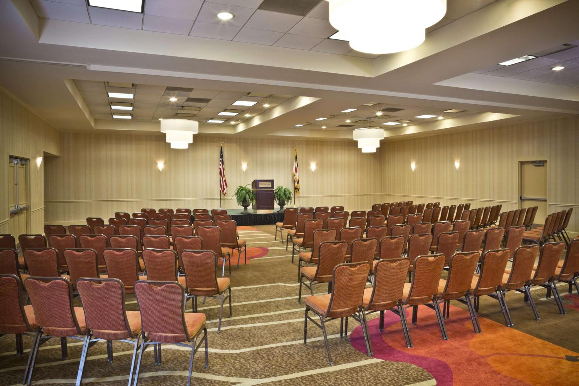 Hilton Garden Inn White Marsh Exterior photo