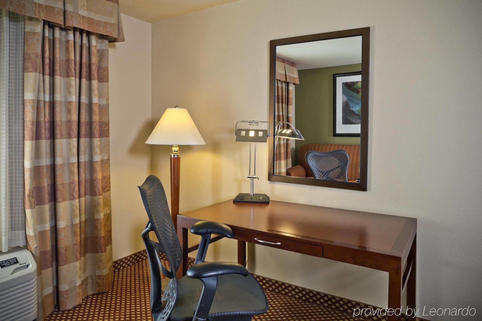 Hilton Garden Inn White Marsh Exterior photo